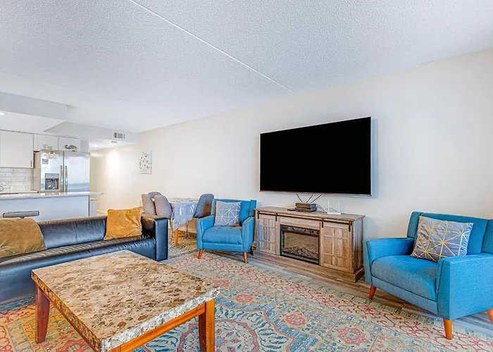 Golden Sands 718